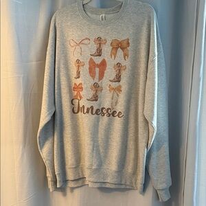 Gray "Tennessee" Graphic Crewneck Sweatshirt with Bronze Accents